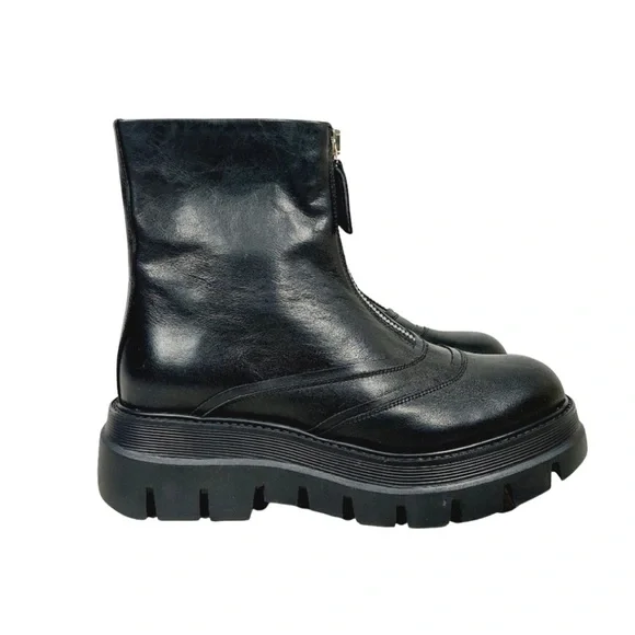 Aquatalia Black Calf Leather Zip-Up Ankle Boots - Picture 2 of 9